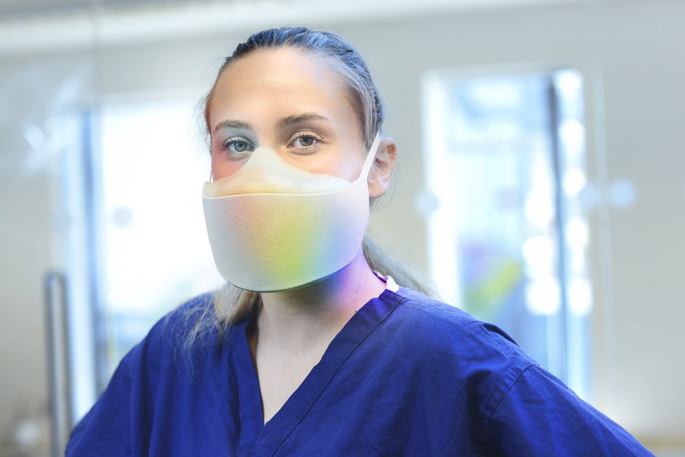 Designing a high protection face mask using scent technology